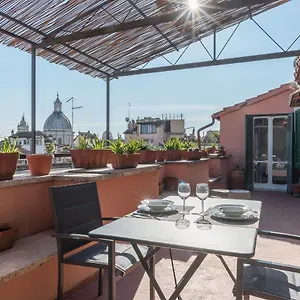 Piazza Navona Panoramic Penthouse Rome